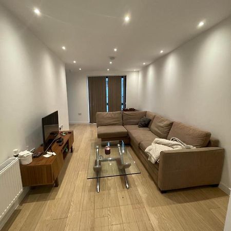 Amazing Apartment Moments Away From The Heart Of Londra Esterno foto