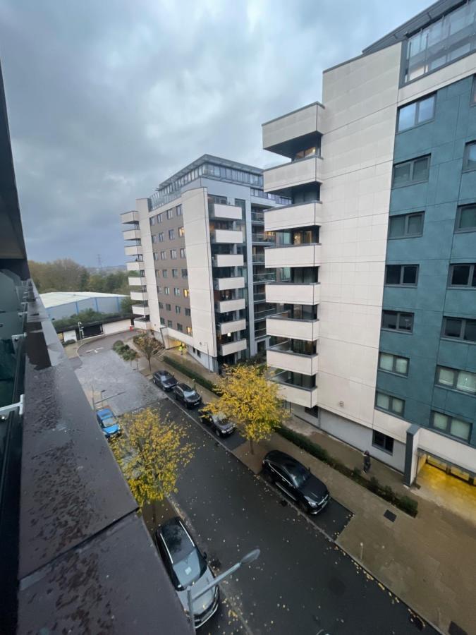 Amazing Apartment Moments Away From The Heart Of Londra Esterno foto