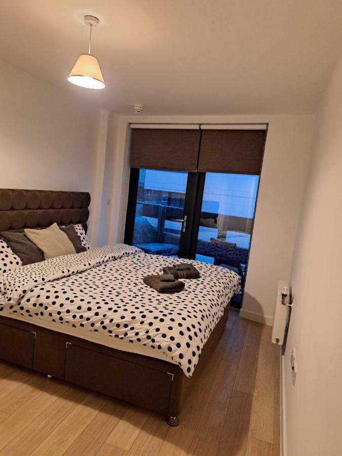 Amazing Apartment Moments Away From The Heart Of Londra Esterno foto